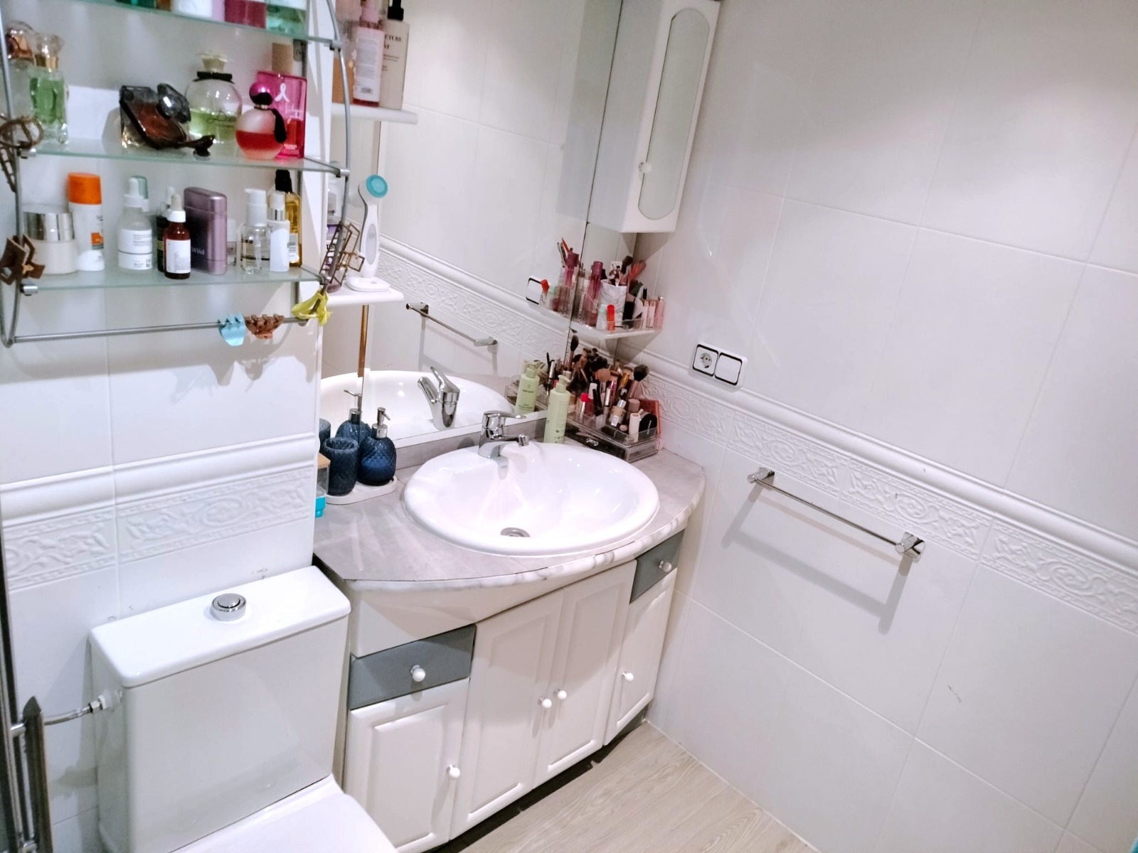 Estupenda vivienda (113m2) de 4 dormitorios Y 2 baños con terraza en una de las mejores zonas y más demandadas de Torrejón de Ardoz - Imagen 18