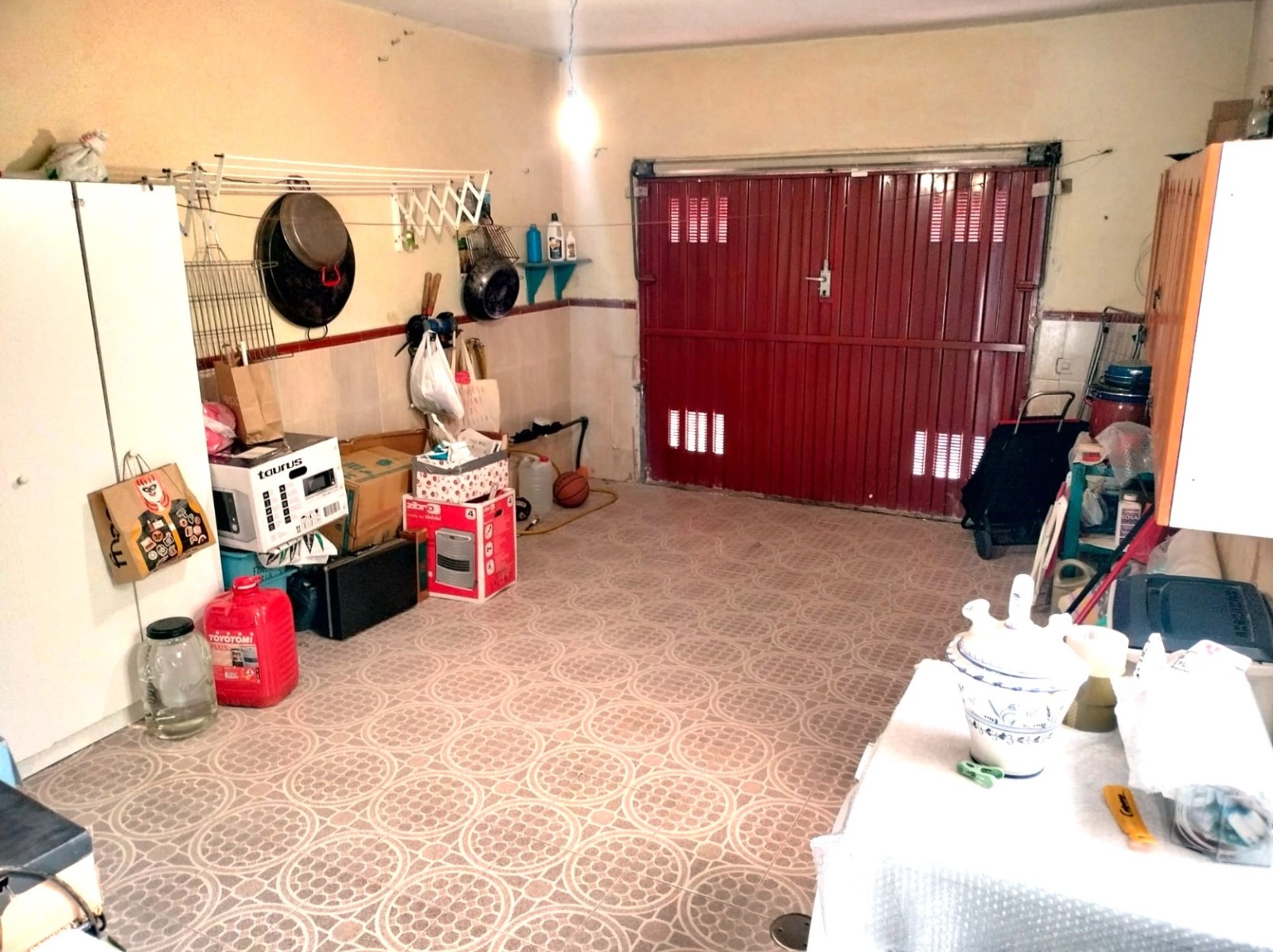 Chalet adosado de 246m2 y 4 plantas con patio de más de 100m2 en una de las zonas mas demandadas del Sector 3. - Imagen 4