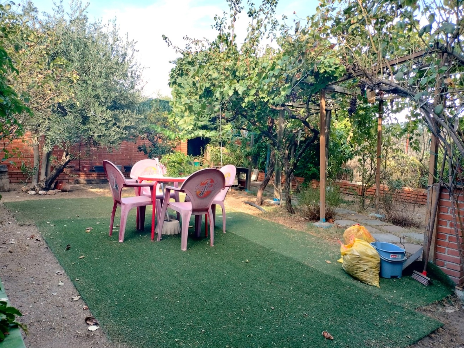 Chalet adosado de 246m2 y 4 plantas con patio de más de 100m2 en una de las zonas mas demandadas del Sector 3. - Imagen 18